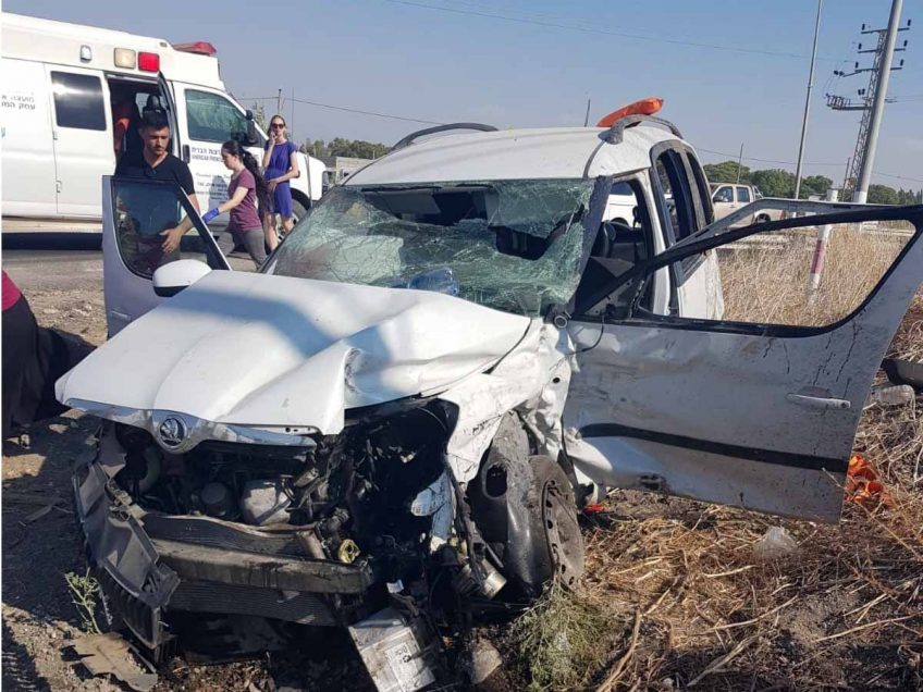 עמק המעיינות: פצועה אנוש בתאונת דרכים סמוך לשדה אליהו עמק המעיינות: פצועה אנוש בתאונת דרכים סמוך לשדה אליהו