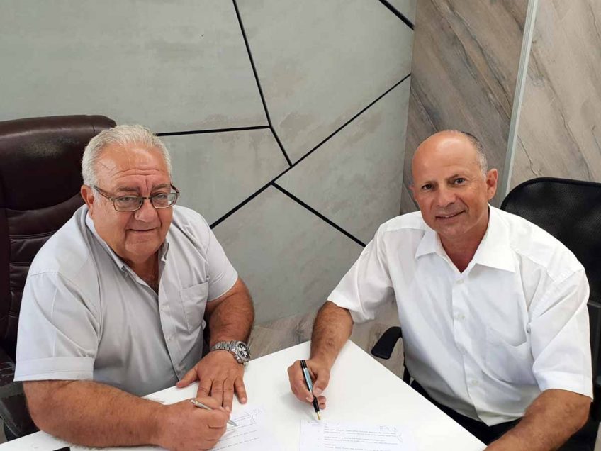 יוקלר תומך באלקבץ לראשות העיר: "הגעתי למסקנה שאבי הוא האיש המתאים" יוקלר תומך באלקבץ לראשות העיר: "הגעתי למסקנה שאבי הוא האיש המתאים"
