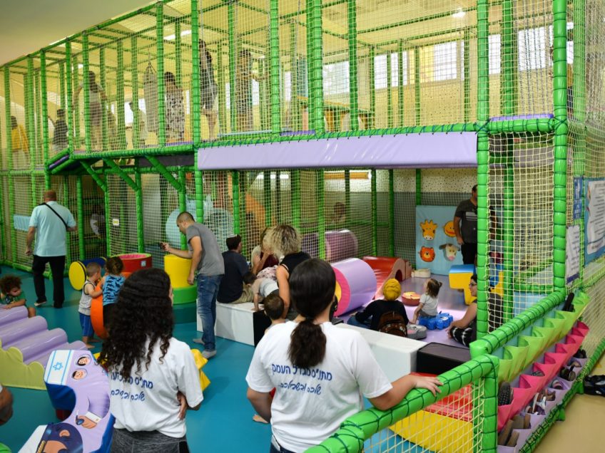 מגדל העמק: מטבע של חמישה שקלים ונכנסתם לג'ימבורי "ילדודס" מגדל העמק: מטבע של חמישה שקלים ונכנסתם לג'ימבורי "ילדודס"