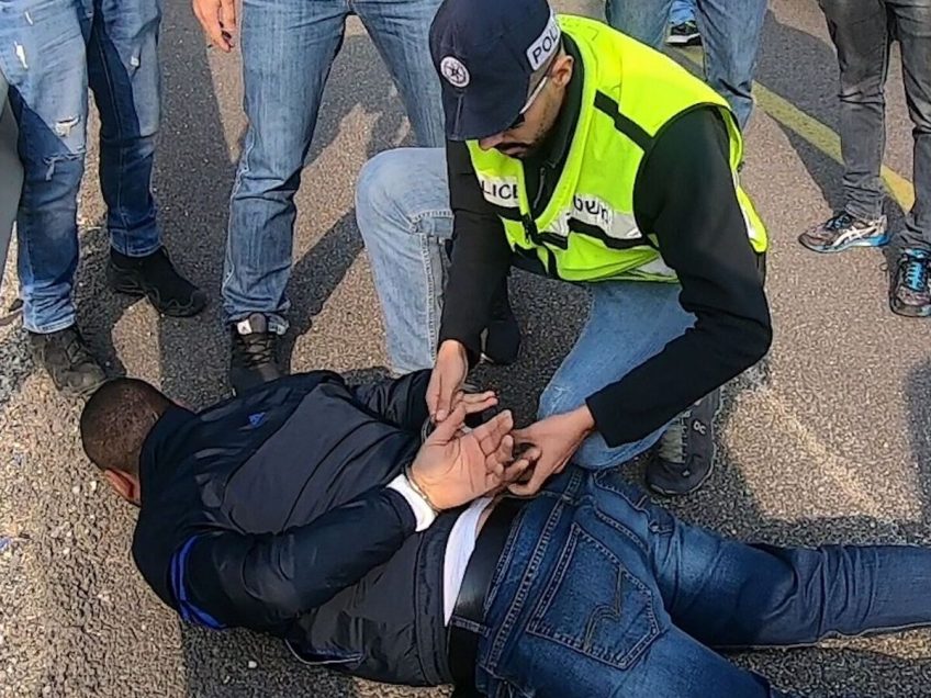 נעצרה חוליית גנבי רכבים שפעלה בעפולה והעמקים נעצרה חוליית גנבי רכבים שפעלה בעפולה והעמקים