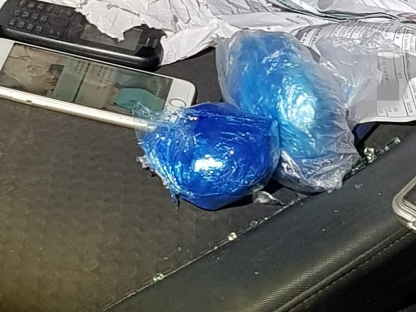 צעירים מעפולה נתפסו עם סמי קריסטל בשווי של 100,000 שקלים צעירים מעפולה נתפסו עם סמי קריסטל בשווי של 100,000 שקלים