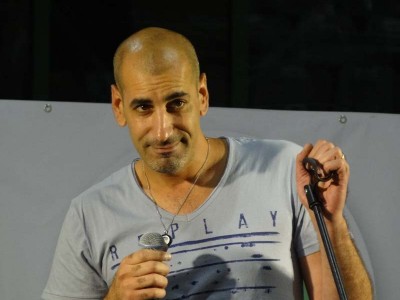 קובי מיימון במופע סטנד אפ קובי מיימון במופע סטנד אפ