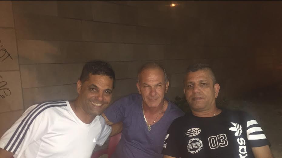 עמוס אעידן ויגאל הסלב