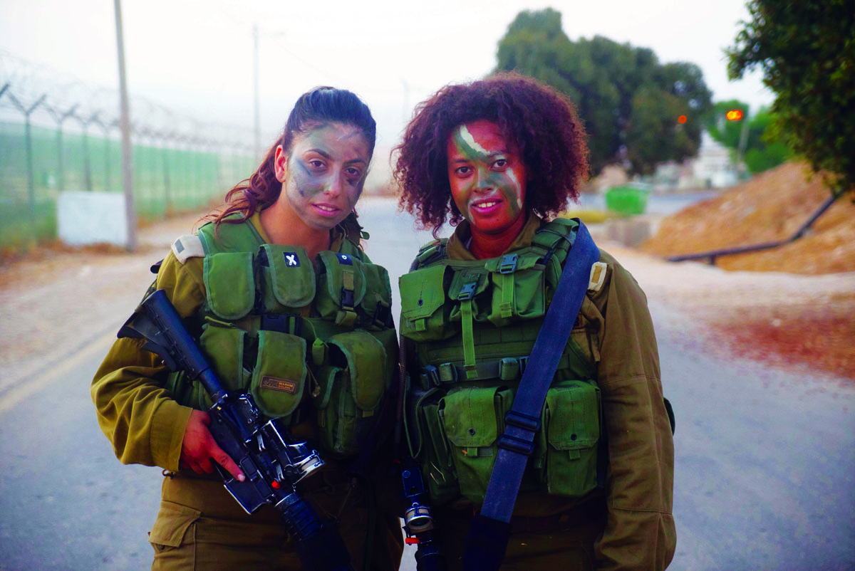 ברקן יחד עם חברתה הטובה רחל