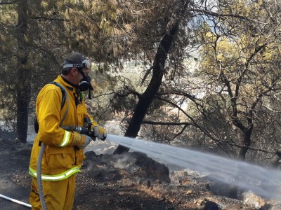 הכביש לדבוריה נחסם בעקבות שרפה משתוללת