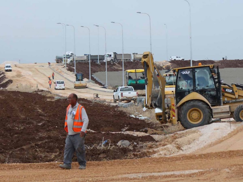 עבודות על מחלף בית השיטה. צילום יח"צ מוא"ז גלבוע