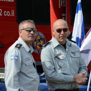 תצוגת תכלית של לוחמי האש לעיני תלמידים כעביה שבעמק יזרעאל
