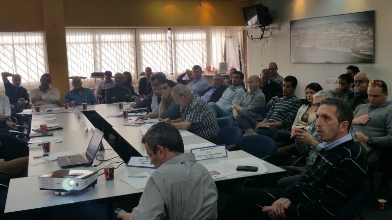 בפני התעשיינים הוצגה פריסת הרשת של הגז הטבעי, והתקיים דיון בנושא הסבת מקורות האנרגיה לגז טבעי. צילום יח"צ