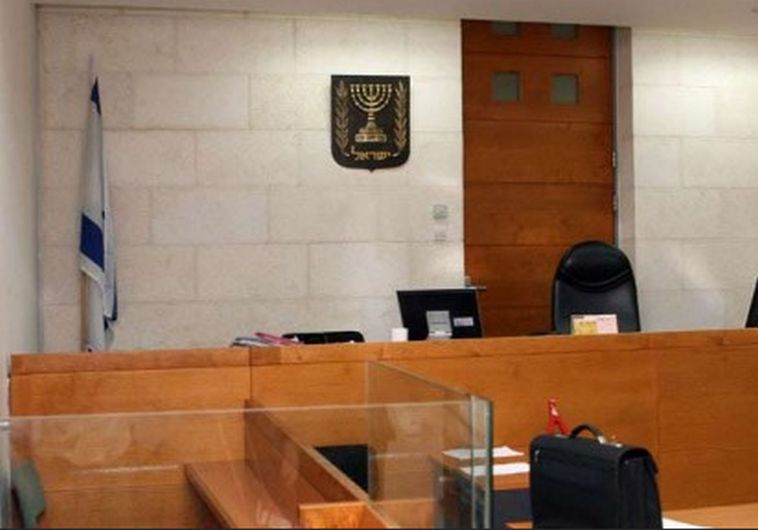 בן 48 מכפר סולם התחזה לעובד ביטוח לאומי והוציא במרמה כ- 1.27 מיליון שקלים בן 48 מכפר סולם התחזה לעובד ביטוח לאומי והוציא במרמה כ- 1.27 מיליון שקלים