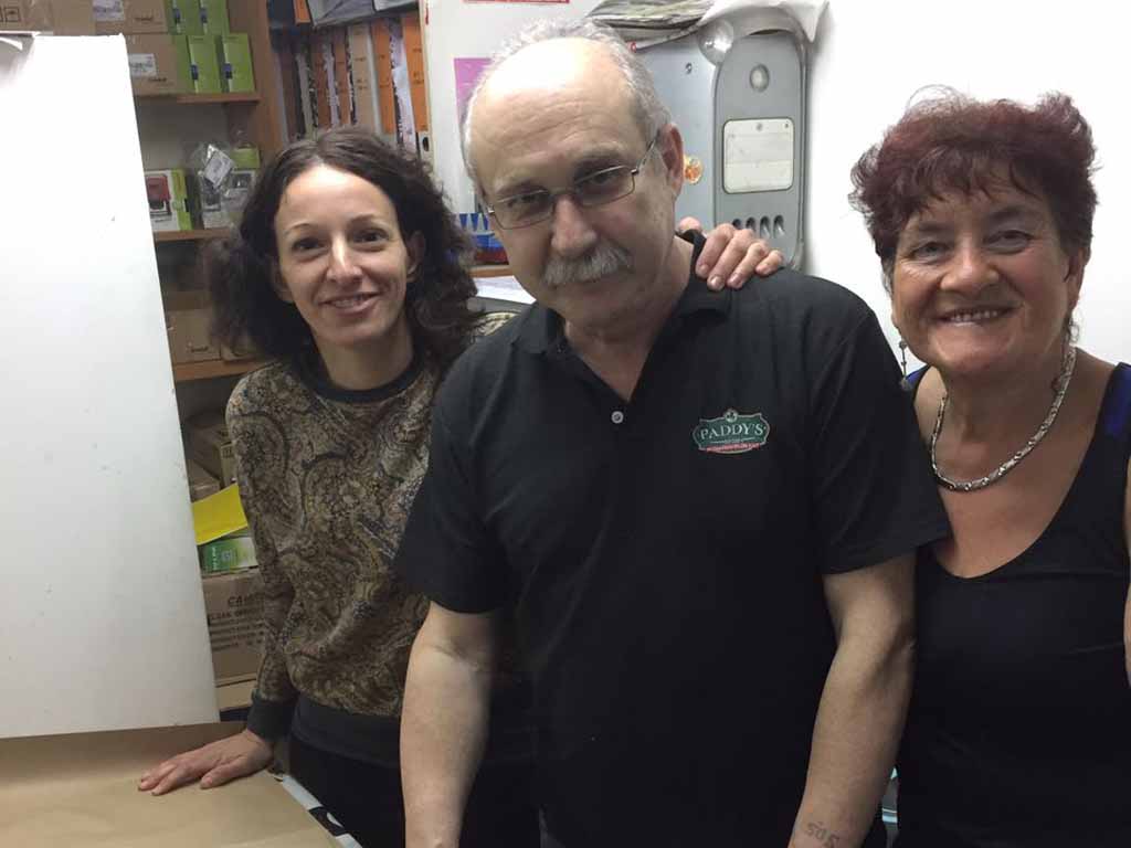 ברכות לסבא החדש משירותי הגלגיל יבגני מדניקוב. הנכסד התברך בסבא עם לב גדול
