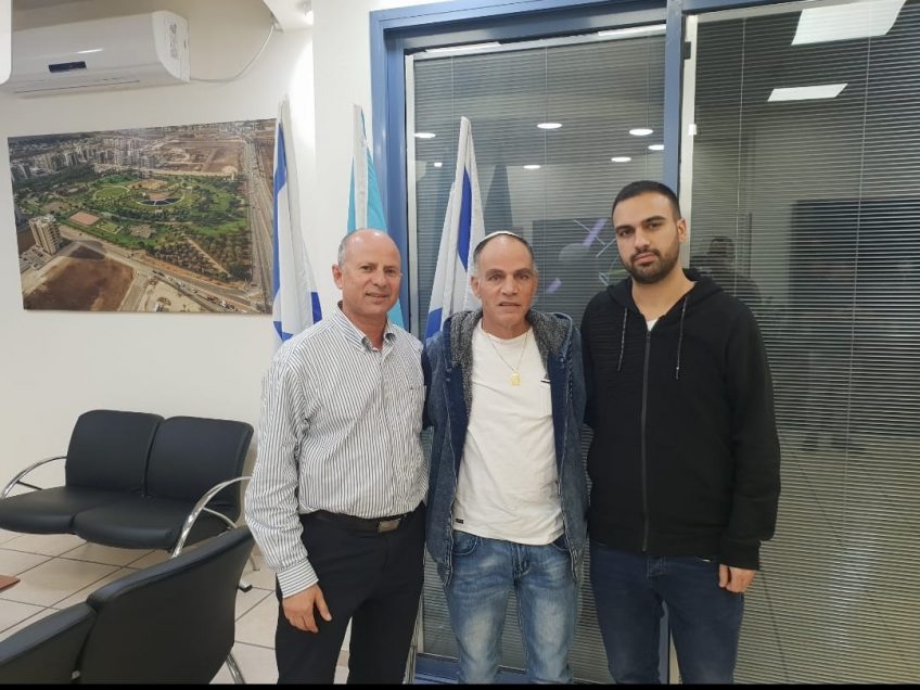 "תהיה חלק מאיתנו": גן שעשועים בעפולה על שם שלי דדון ז"ל "תהיה חלק מאיתנו": גן שעשועים בעפולה על שם שלי דדון ז"ל