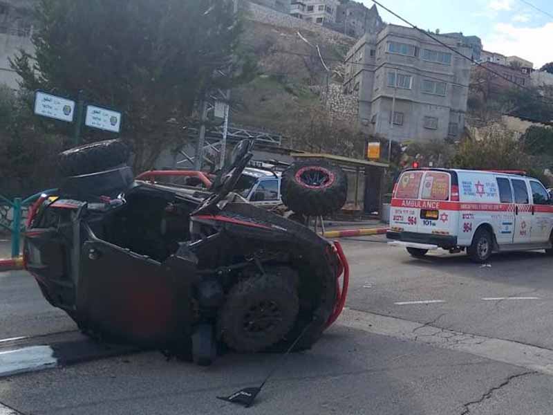שני צעירים נפצעו בהתנגשות טרקטורון ברכב שני צעירים נפצעו בהתנגשות טרקטורון ברכב