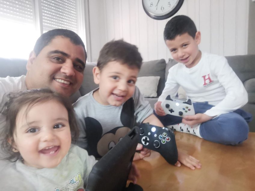 נותנים בראש בפיפא. משפחת וזאן