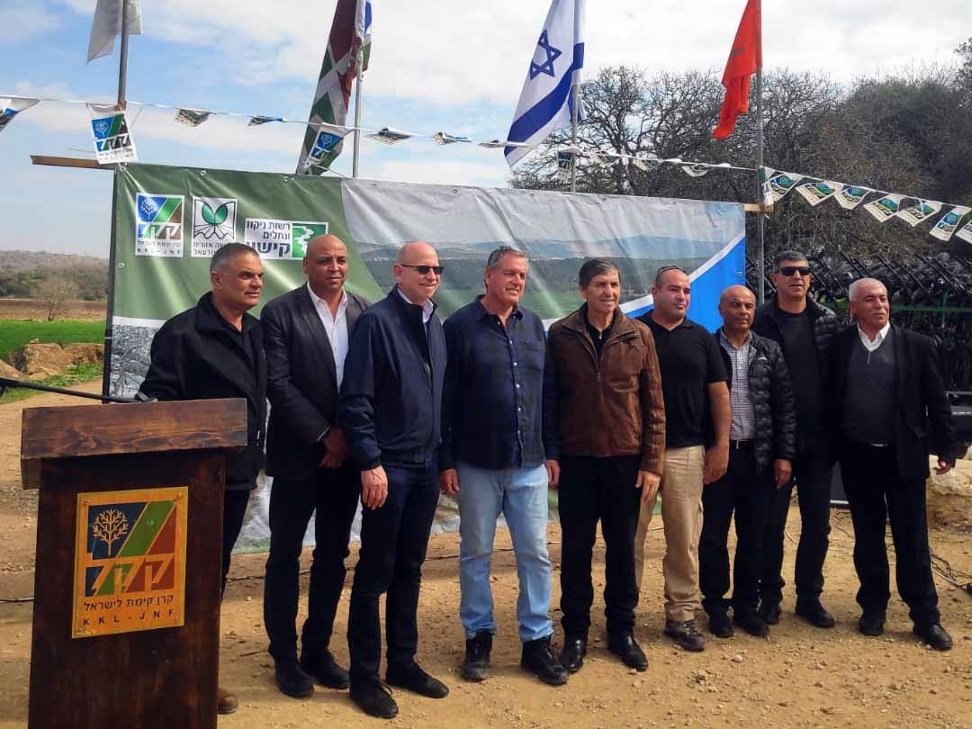 חנוכת המקטע על ידי יו"ר קק"ל וראש המוא"ז עמק יזרעאל בצר. צילום רקפת עברי