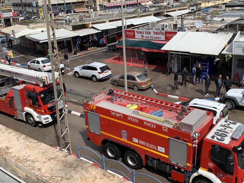 עפולה: שריפה ברחוב השוק עפולה: שריפה ברחוב השוק