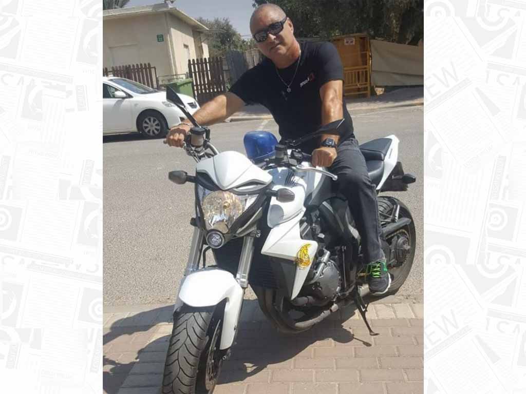 אבי אמויאל