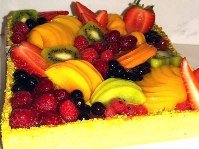 קינוח משפחתי טעים לשבת: מה דעתכם על טארט פירות מהיר וקל להכנה