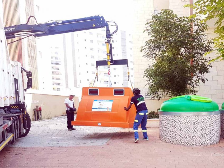 עפולה: 250 פחים כתומים למחזור הוצבו ברחבי העיר עפולה: 250 פחים כתומים למחזור הוצבו ברחבי העיר