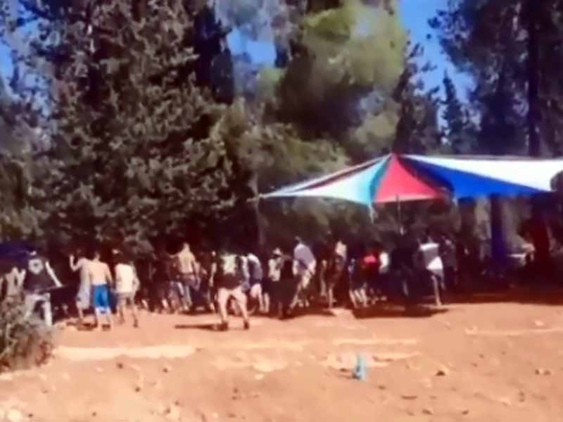 ללא מסכות ועם המון אלכוהול: המשטרה הפסיקה מסיבת טבע סמוך לאלונים בעמק יזרעאל ללא מסכות ועם המון אלכוהול: המשטרה הפסיקה מסיבת טבע סמוך לאלונים בעמק יזרעאל