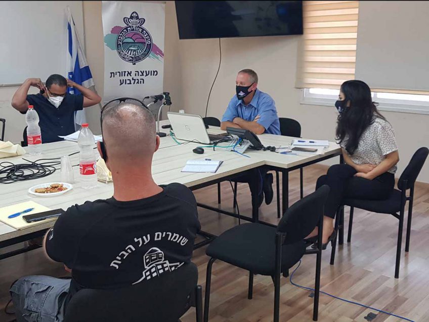 בגלבוע לא ממתינים להנחיות הממשלה, וחוזרים להפעיל את שולחן הקורונה בגלבוע לא ממתינים להנחיות הממשלה, וחוזרים להפעיל את שולחן הקורונה