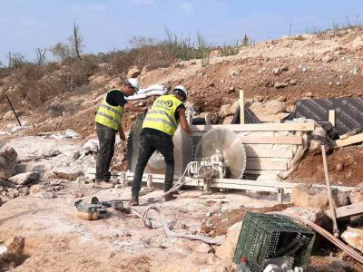 עמק יזרעאל: החל מבצע ההצלה של המקווה עתיק בן 2,000 שנה