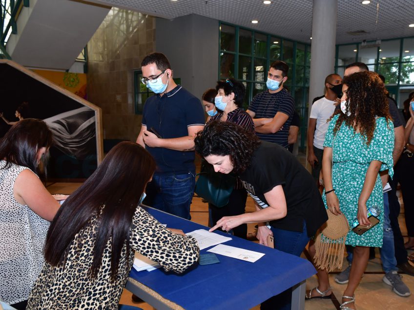 עפולה: יחולקו מלגות לסטודנטים בסכום כולל של למעלה משני מיליון שקלים עפולה: יחולקו מלגות לסטודנטים בסכום כולל של למעלה משני מיליון שקלים