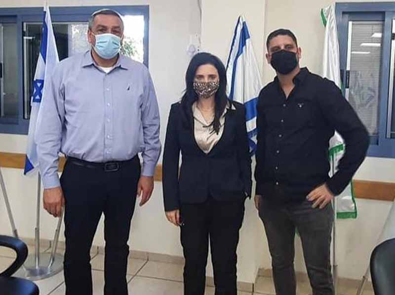 עפולה: חביב פרץ ומני ג׳יבלי יובילו את סניף ״ימינה״ עפולה: חביב פרץ ומני ג׳יבלי יובילו את סניף ״ימינה״