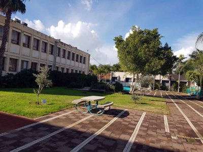 "מחוברים": תלמידי מגמת תקשורת בויצו ניר העמק לקחו חלק בפסטיבל שובר מסך