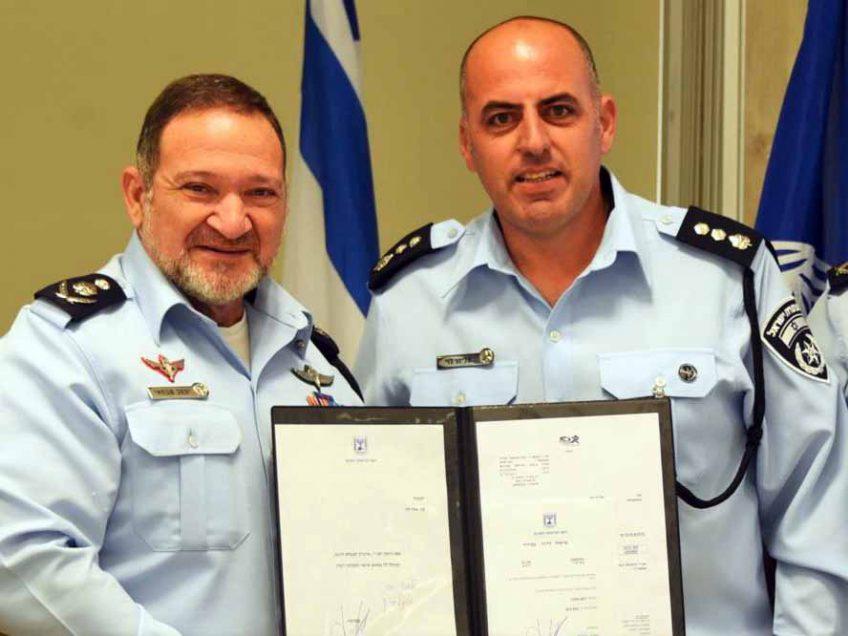 אלי לוי מונה רשמית לתפקיד דובר משטרת ישראל אלי לוי מונה רשמית לתפקיד דובר משטרת ישראל