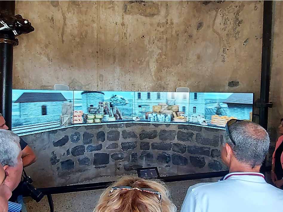 מיצג הוידאו במגדל המים הישן בפארק הרכבת