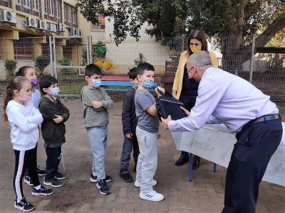 עפולה בצמרת הרשויות בארץ בחלוקת מחשבים בשנת הקורונה