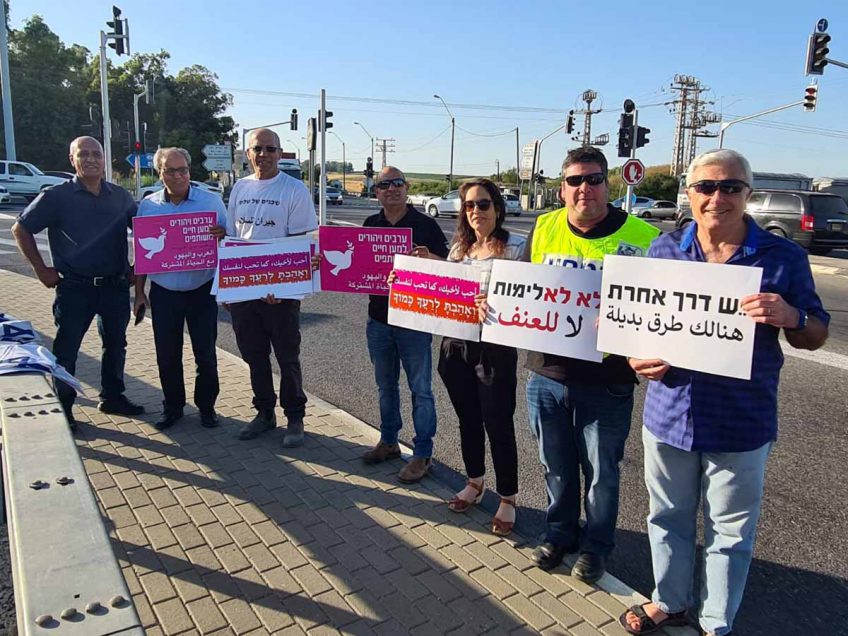 צומת מגידו: מפגן דו קיום מחבר צומת מגידו: מפגן דו קיום מחבר