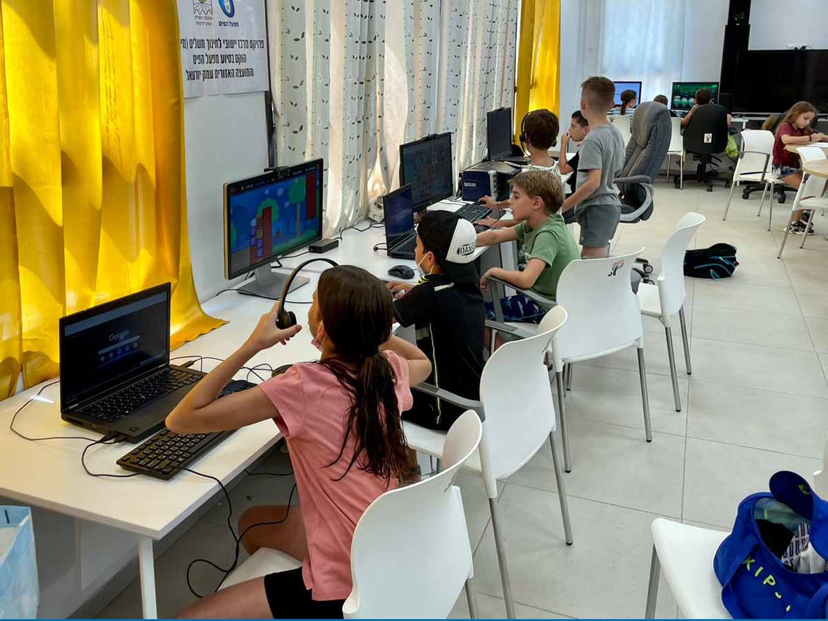 הפרויקט סיפק הזדמנות טובה ללמידה מחוץ לכותלי בית הספר