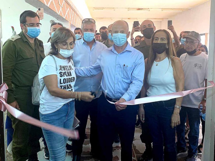 עפולה: נחנך מועדון חיילים ע"ש יו"ר סניף 'יחד למען החייל' אבינעם יחזקאלי ז"ל עפולה: נחנך מועדון חיילים ע"ש יו"ר סניף 'יחד למען החייל' אבינעם יחזקאלי ז"ל