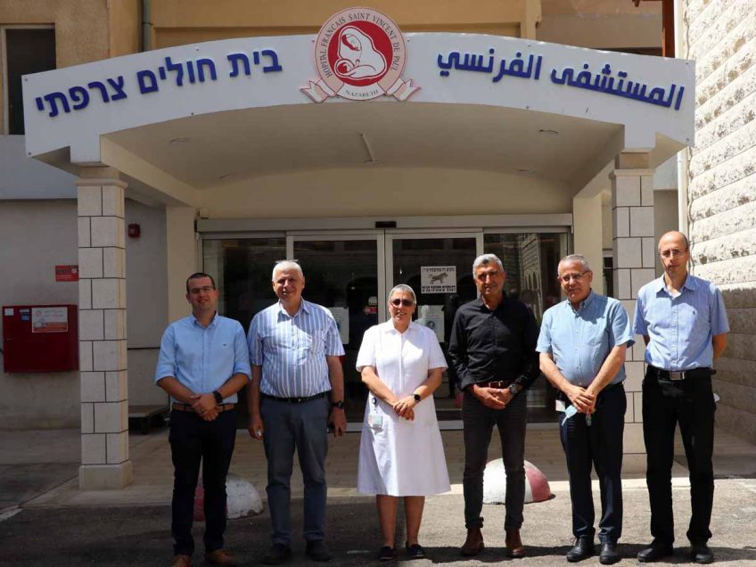 נצרת: חדר המיון החדש בביה"ח הצרפתי יקרא על שמו של הרב יחיאל אקשטיין נצרת: חדר המיון החדש בביה"ח הצרפתי יקרא על שמו של הרב יחיאל אקשטיין