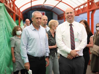 "המגפה צפויה ללוות אותנו בתקופה הקרובה"