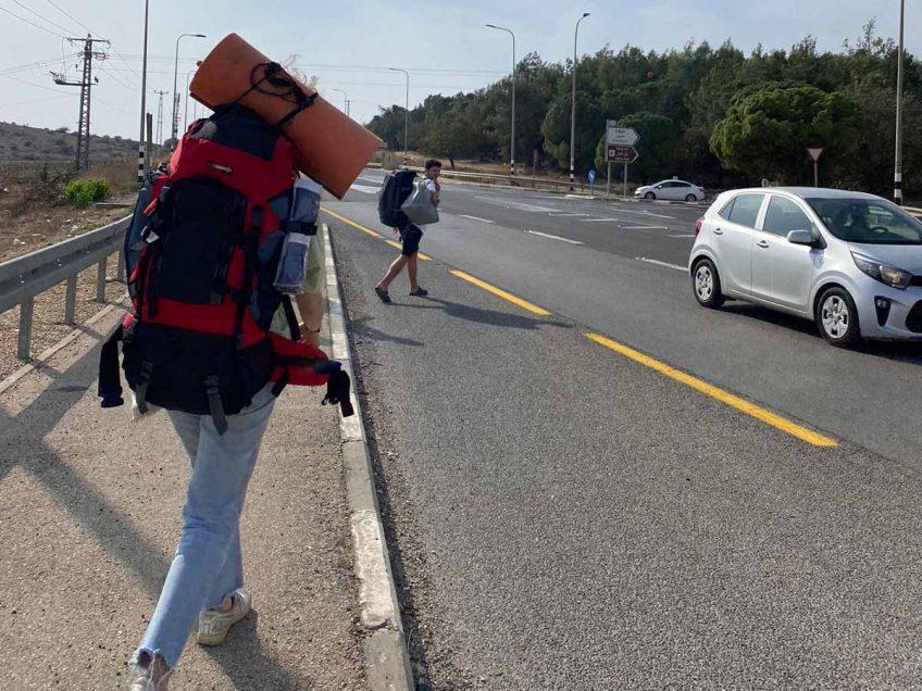 "אין דרך נורמלית לעבור כביש ולחצות ארבעה נתיבים שבהם נוסעים כלי רכב במהירות של 100 קמ״ש" "אין דרך נורמלית לעבור כביש ולחצות ארבעה נתיבים שבהם נוסעים כלי רכב במהירות של 100 קמ״ש"