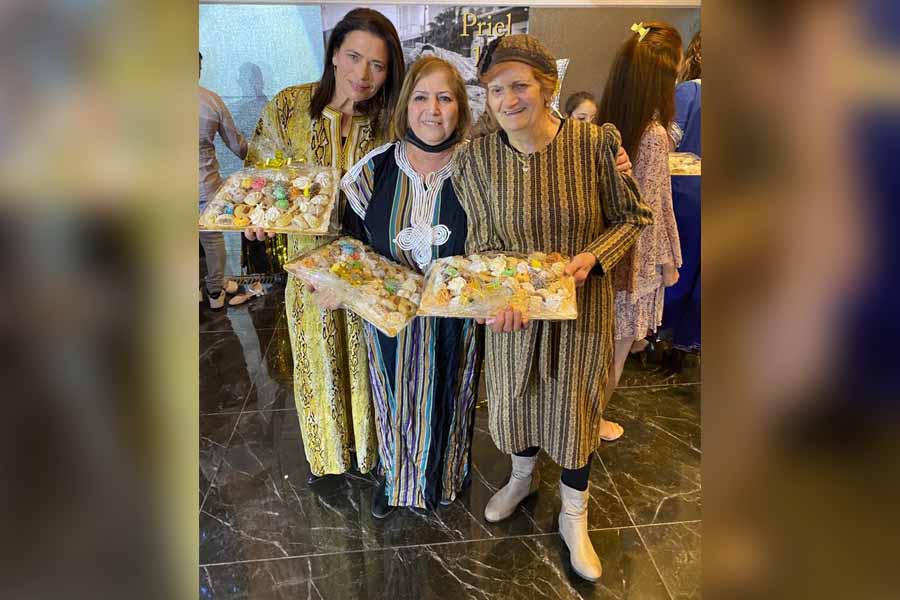 בבגט ניר בן ועומר יפנקו אתכם עם מבחר בשרים וחיוך מהלב האחיות סימי ויפה