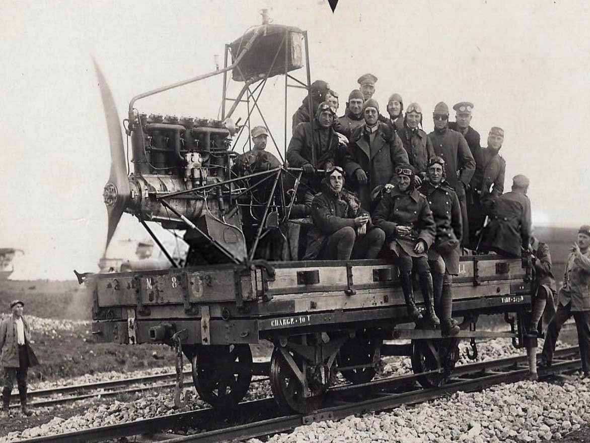 הקרונוע, תמונת ארכיון. צילום: מתוך צילומי הטייסת הבווארית
